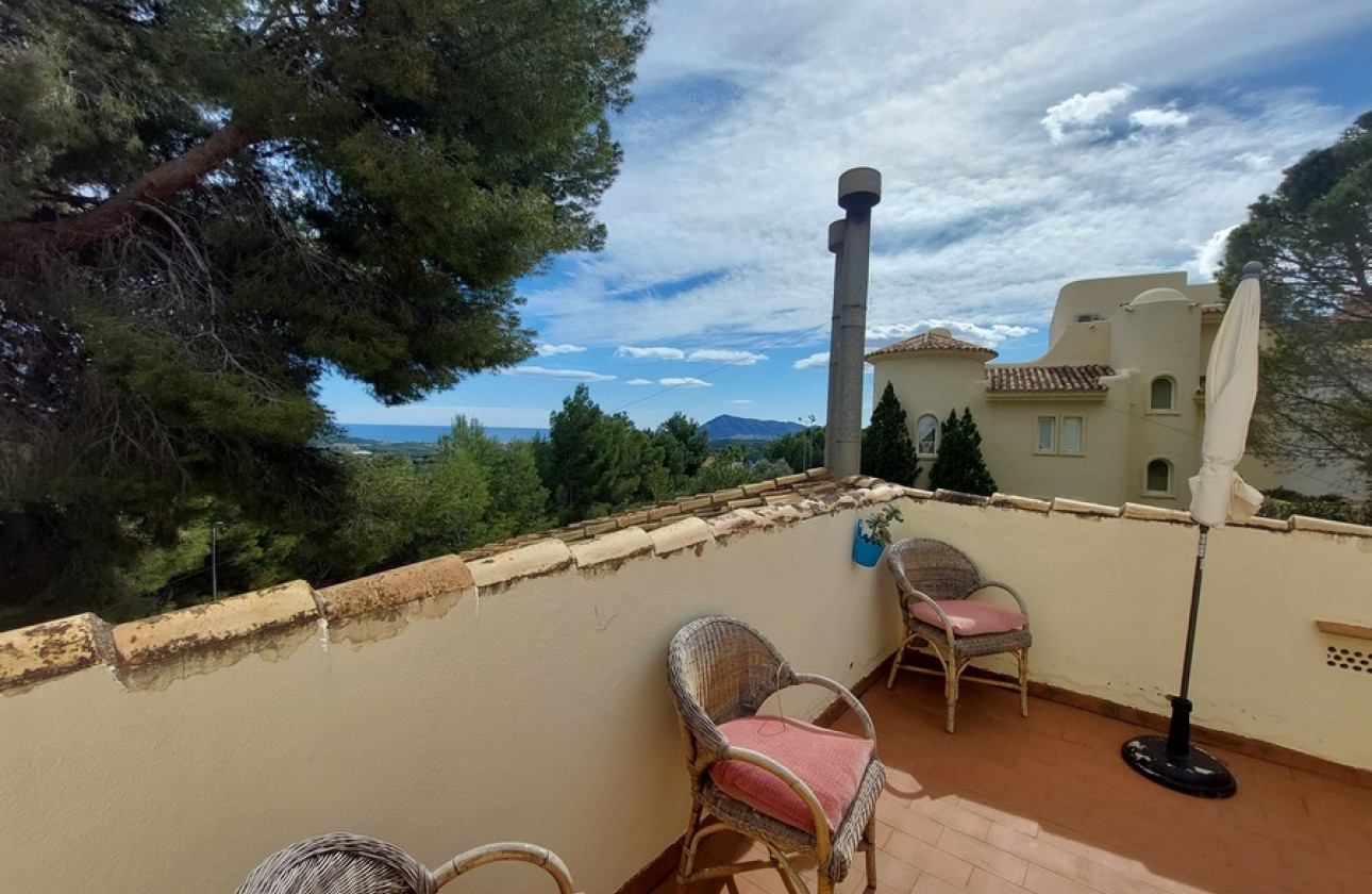 Resale - Villa - Altea