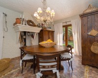 Resale - Villa - Benidorm