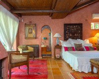 Resale - Villa - Benidorm