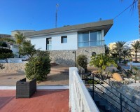 Resale - Villa - El Campello