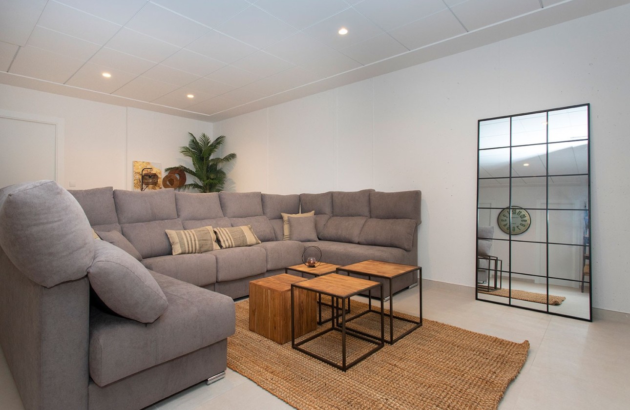 Resale - Villa - Hondón de las Nieves