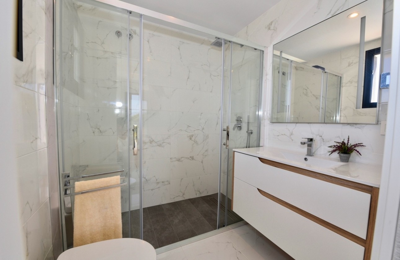 Resale - Villa - La Nucía