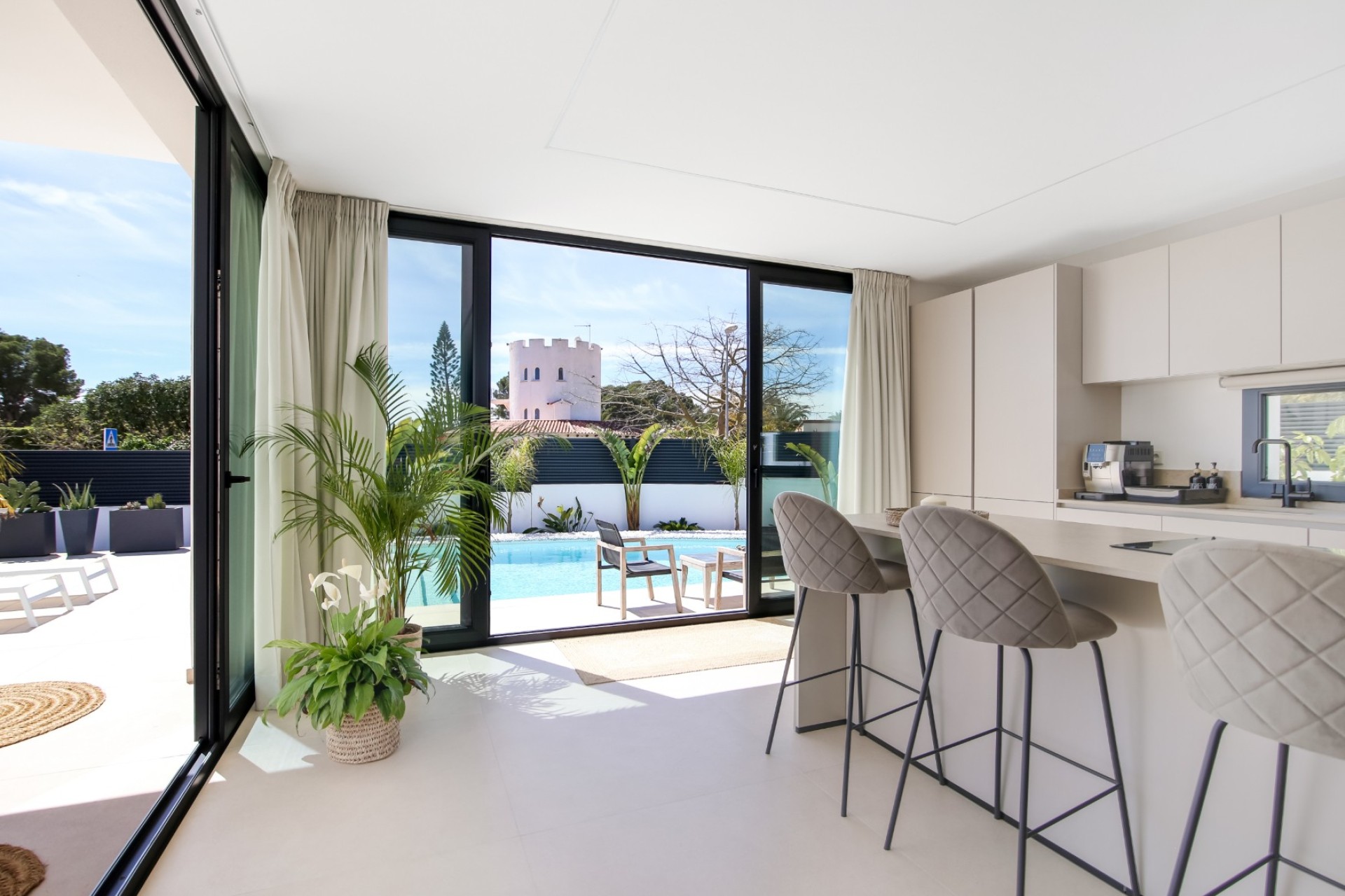 Resale - Villa - La Nucía