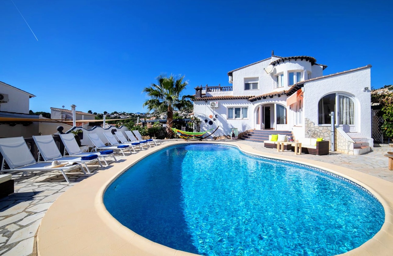 Resale - Villa - Moraira