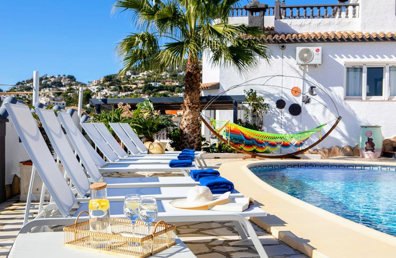 Resale - Villa - Moraira