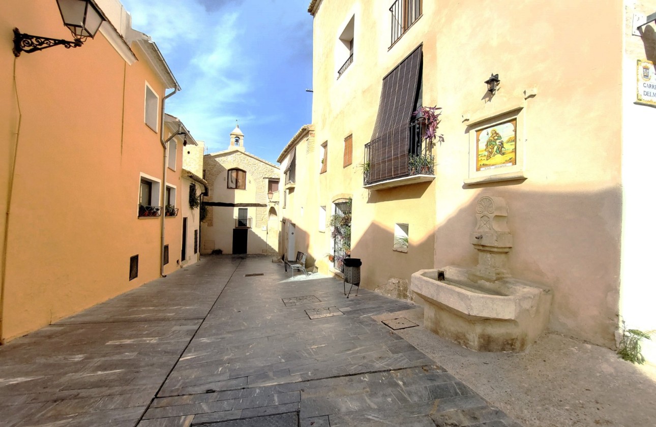 Reventa - Adosado - Biar