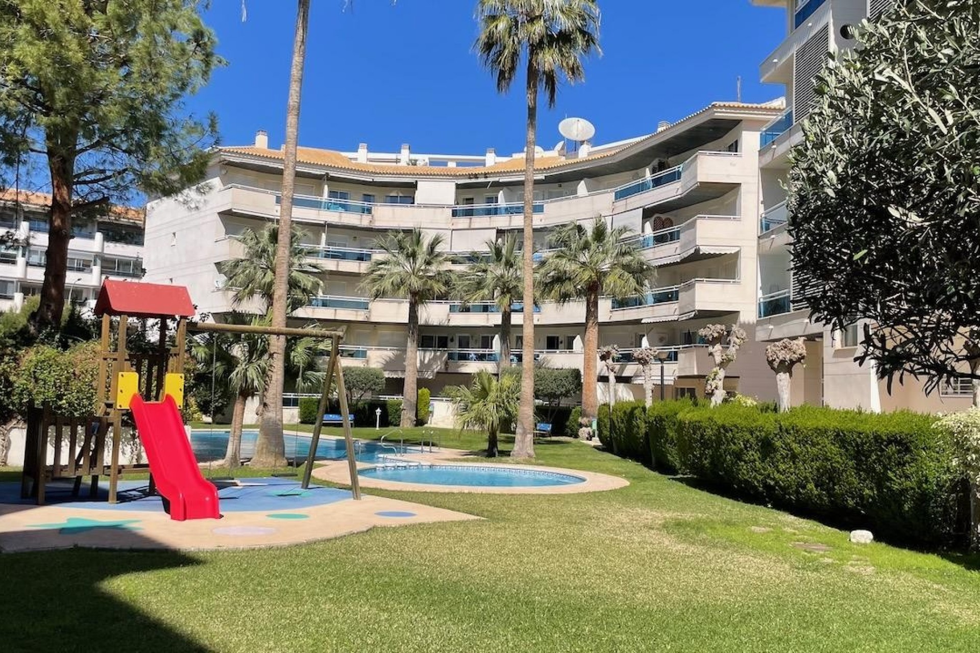 Reventa - Apartamento / piso - Albir