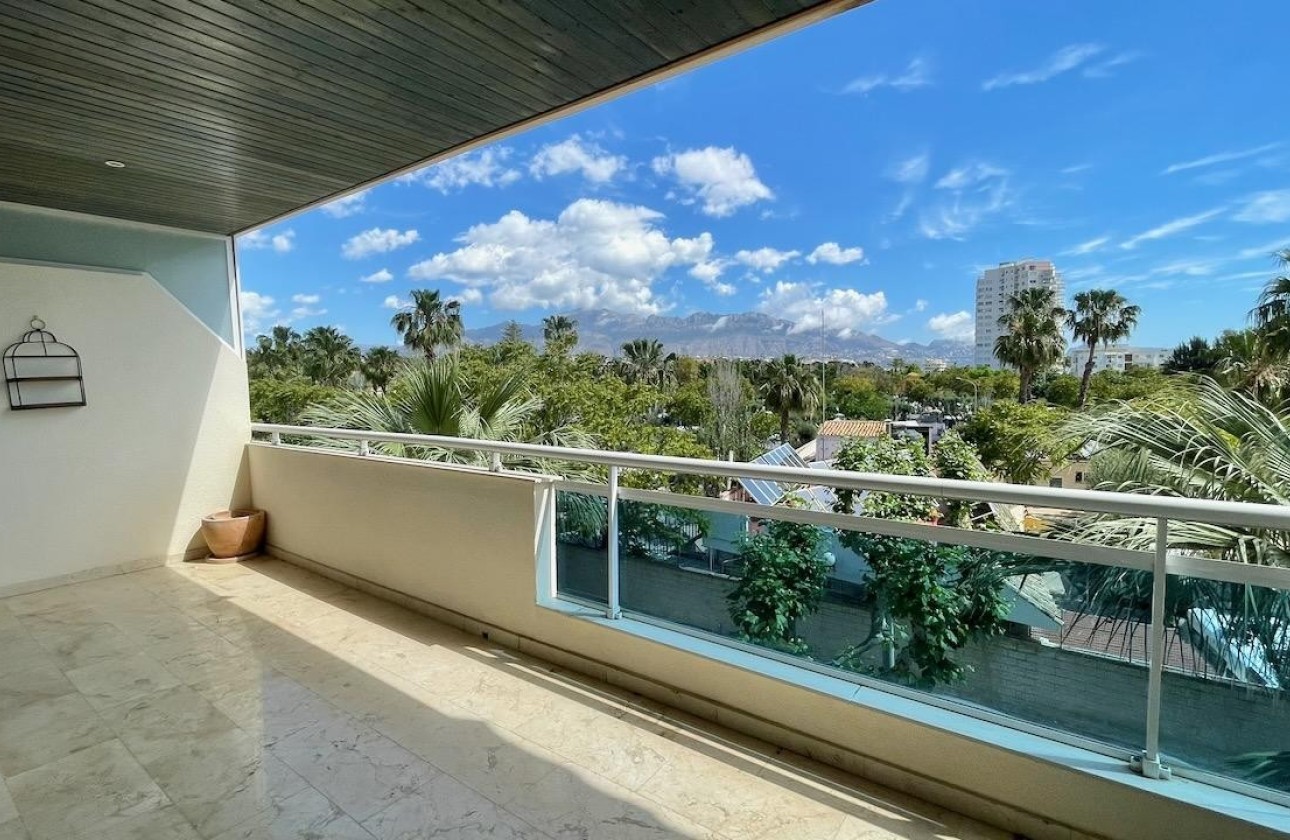 Reventa - Apartamento / piso - Albir