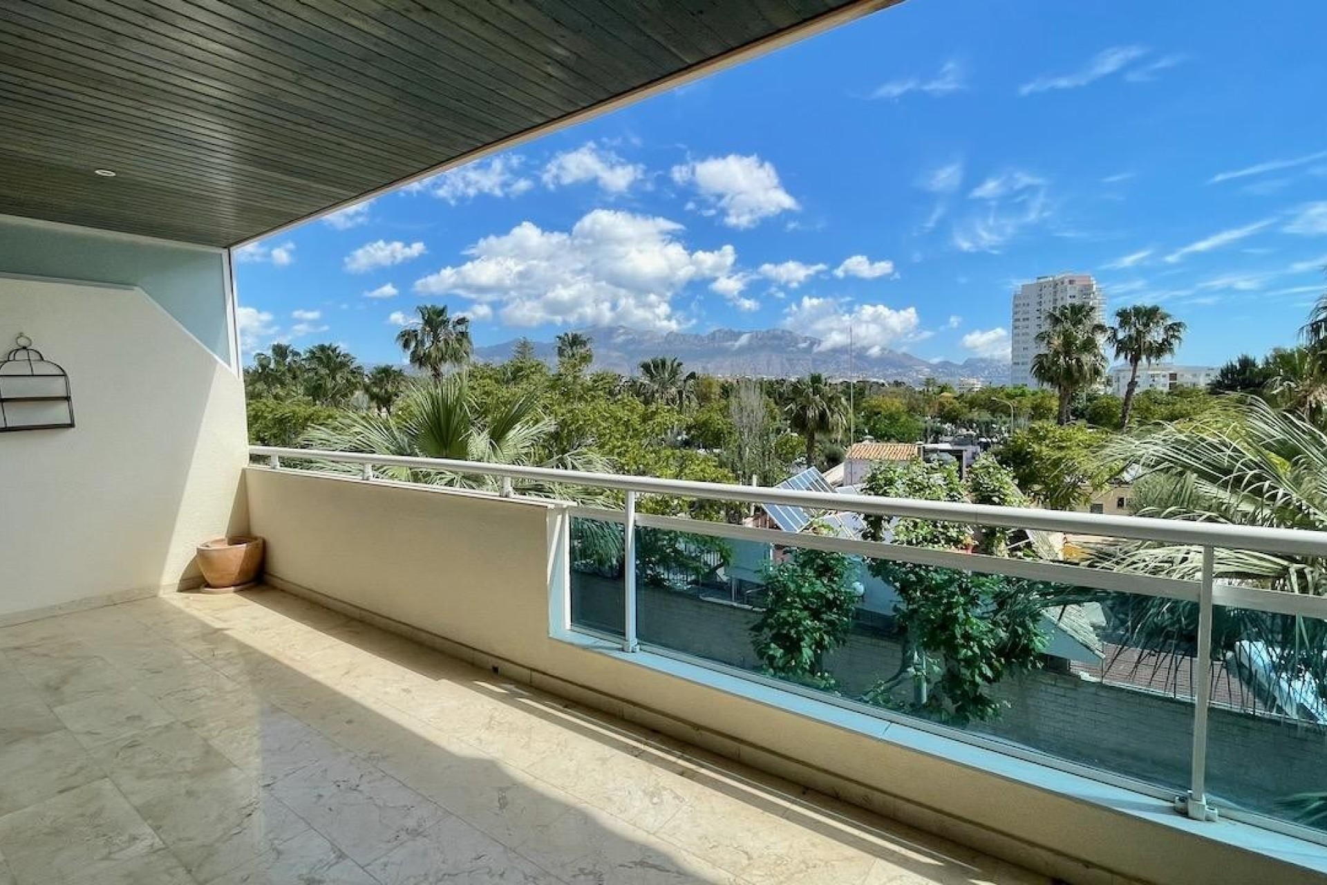 Reventa - Apartamento / piso - Albir
