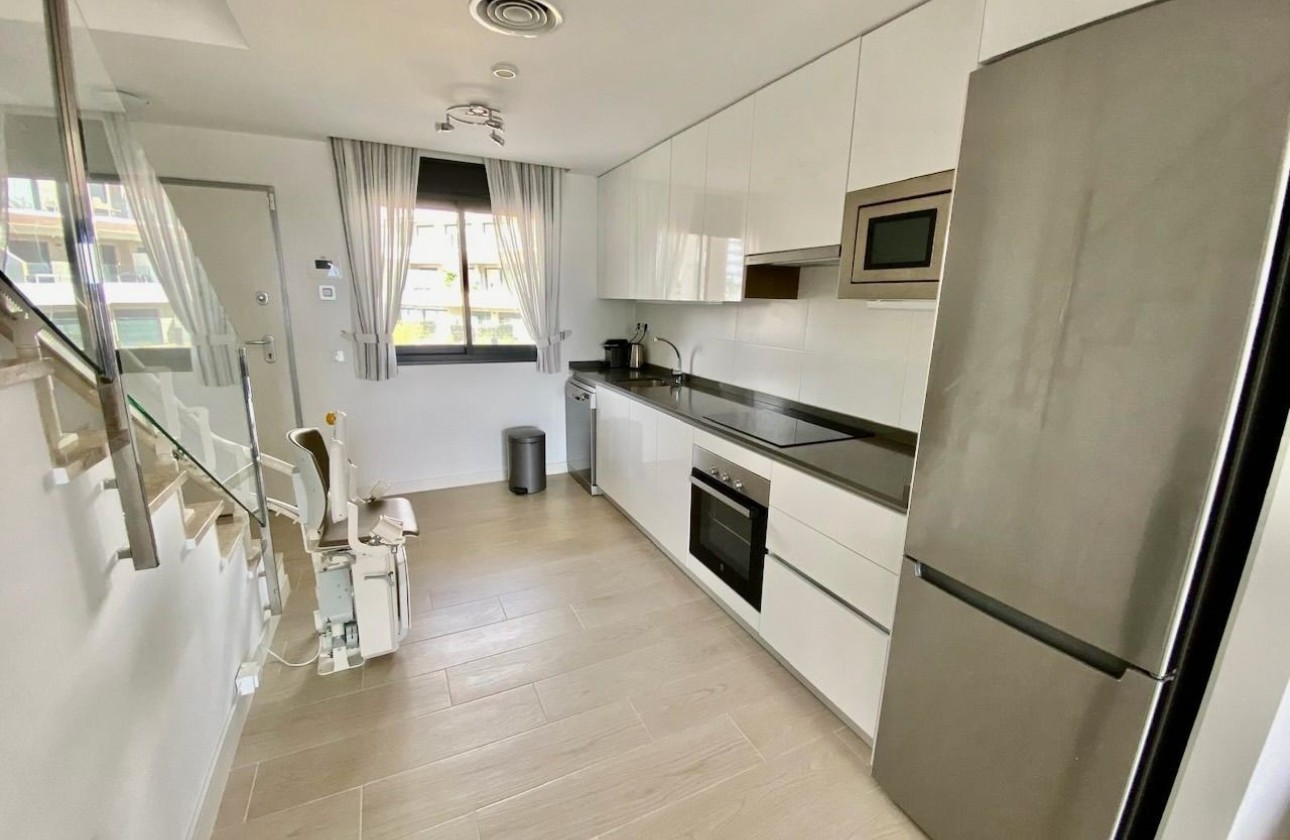 Reventa - Apartamento / piso - Finestrat - Finestrat Urbanizaciones