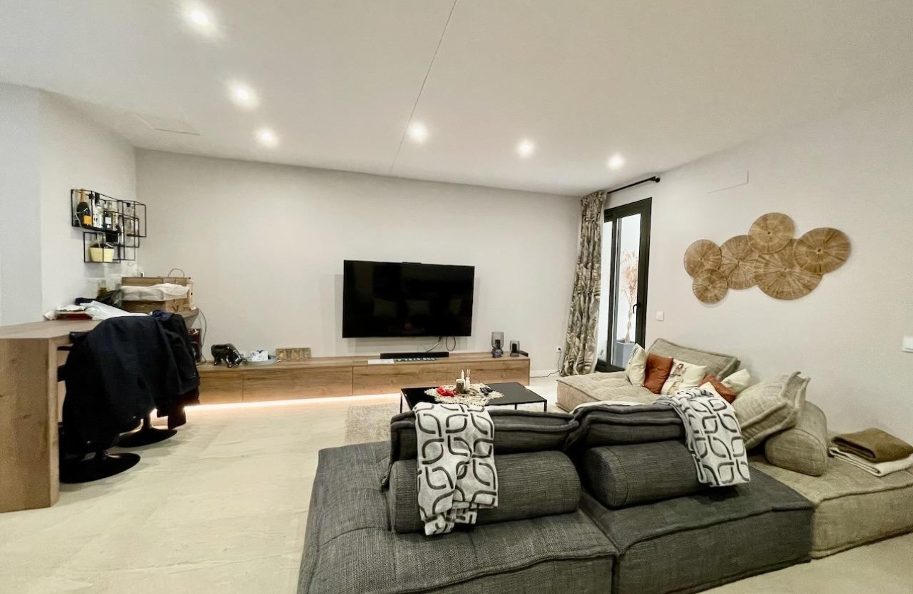 Reventa - Apartamento / piso - Finestrat - Finestrat Urbanizaciones