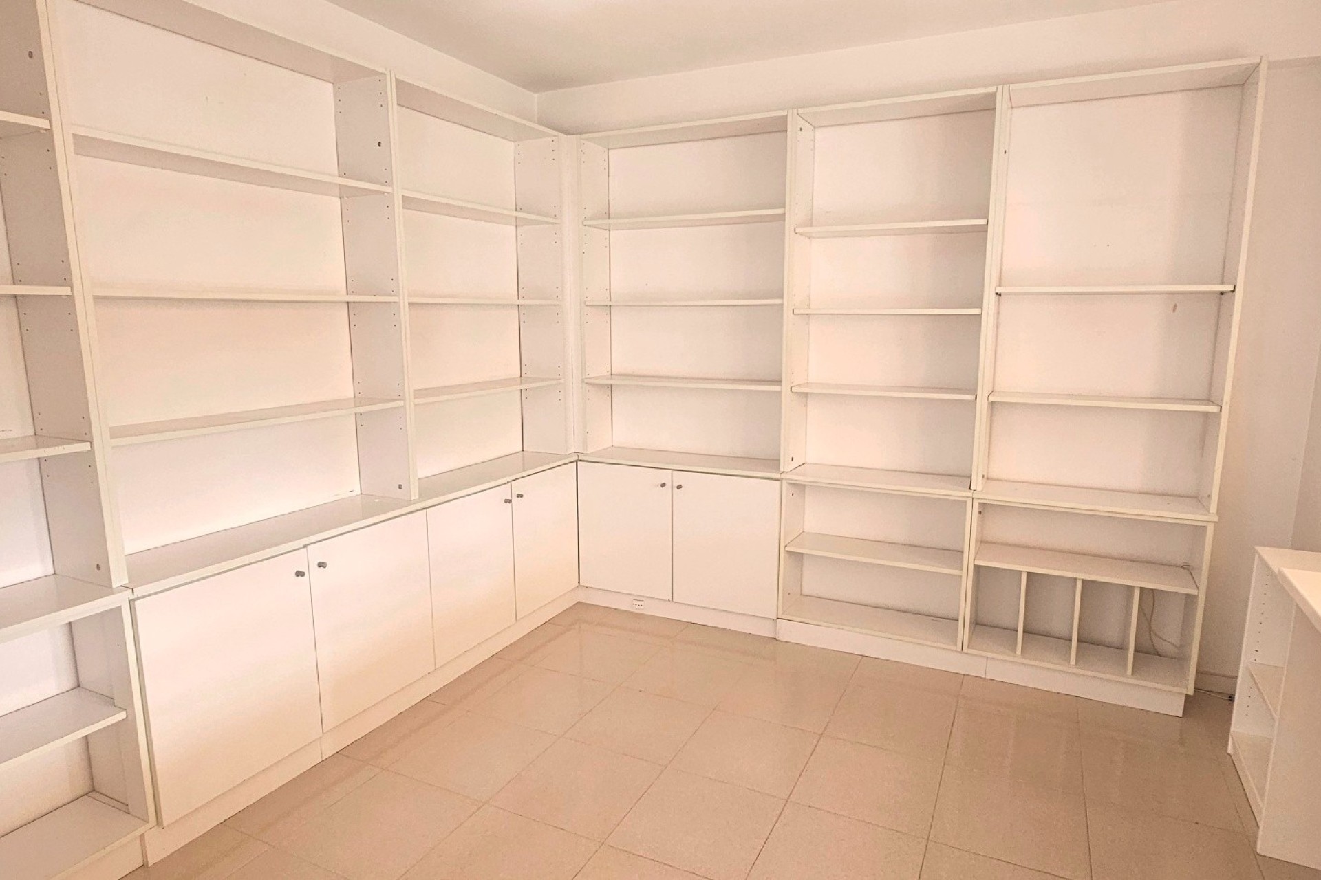 Reventa - Apartamento / piso - San Juan de Alicante