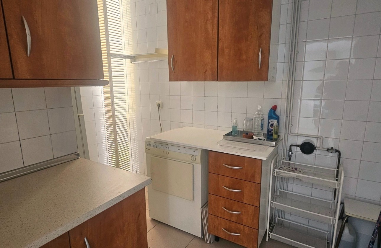 Reventa - Apartamento / piso - San Juan de Alicante