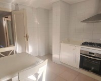 Reventa - Apartamento / piso - San Juan de Alicante