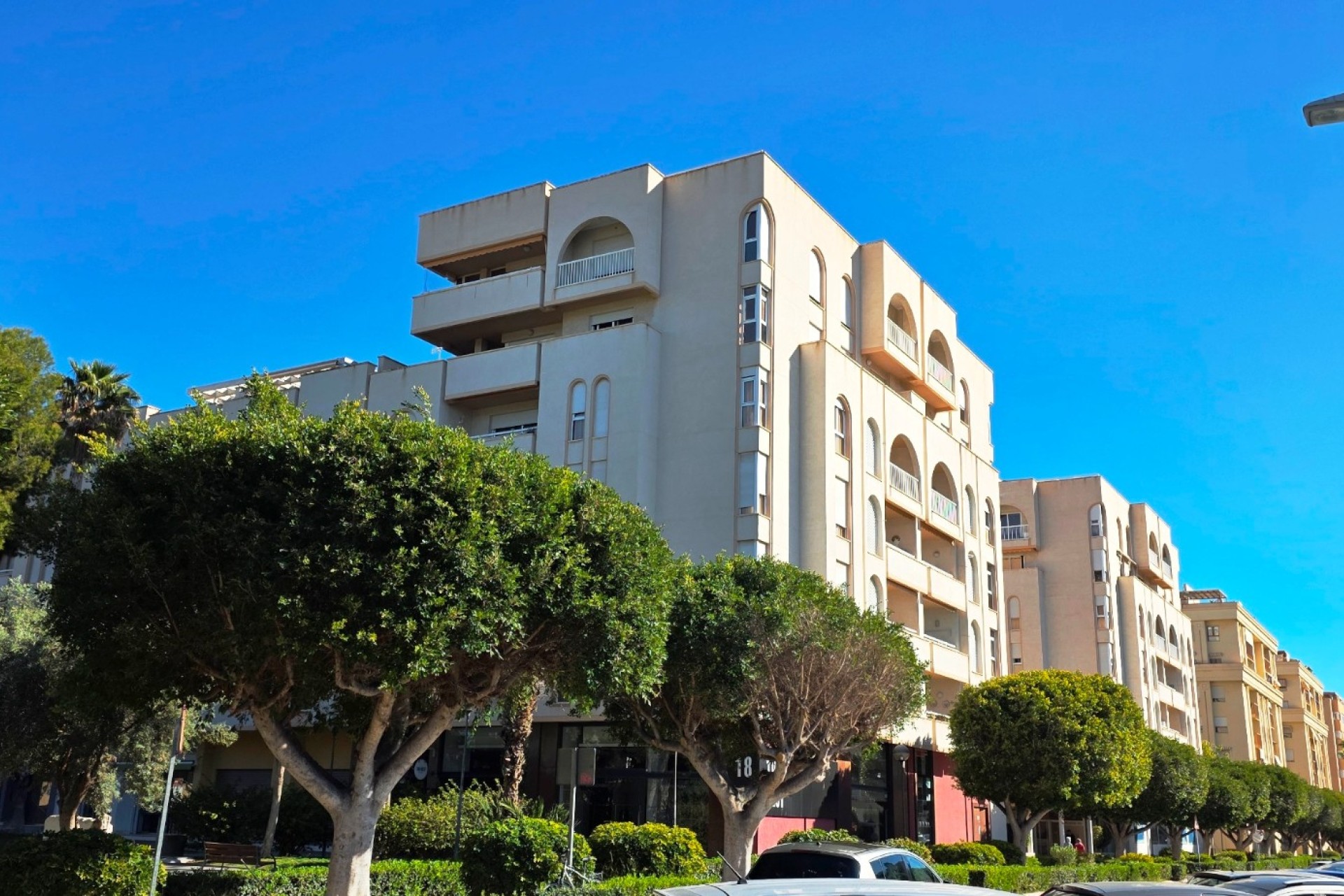 Reventa - Apartamento / piso - San Juan de Alicante