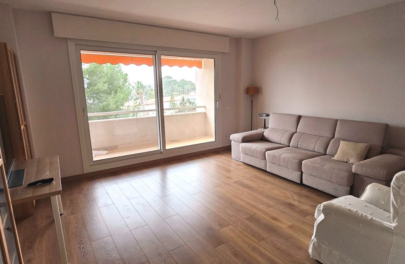 Reventa - Apartamento / piso - San Juan de Alicante