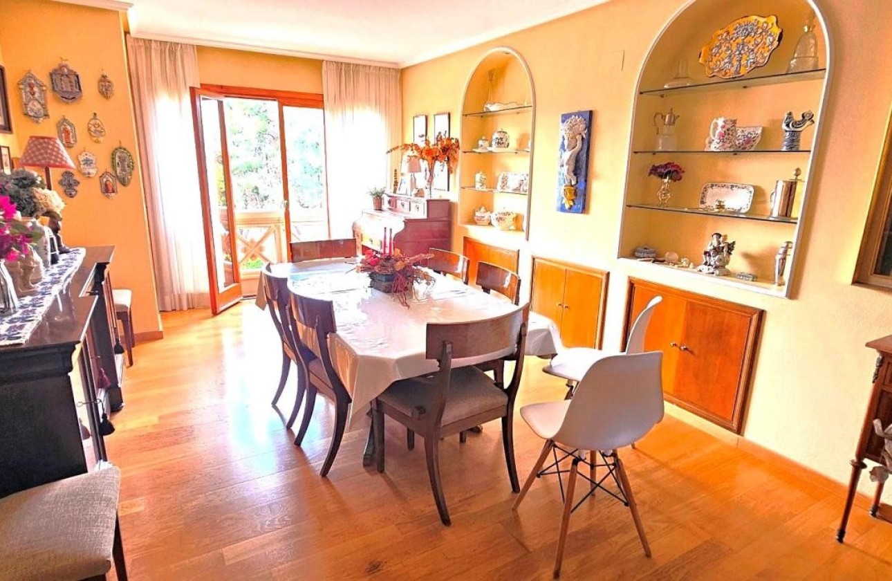 Reventa - Apartamento / piso - San Juan de Alicante