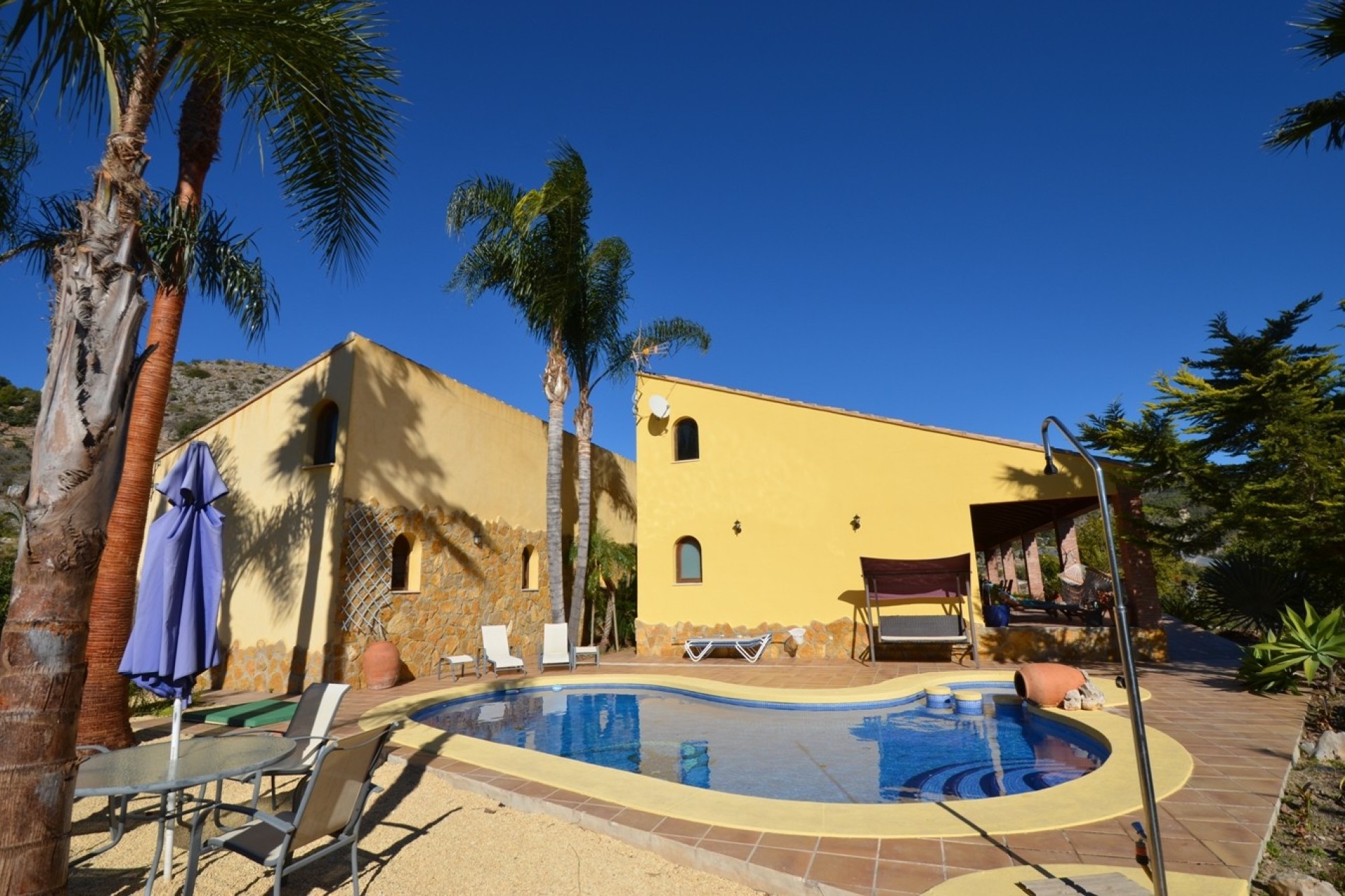 Reventa - Finca - Bolulla