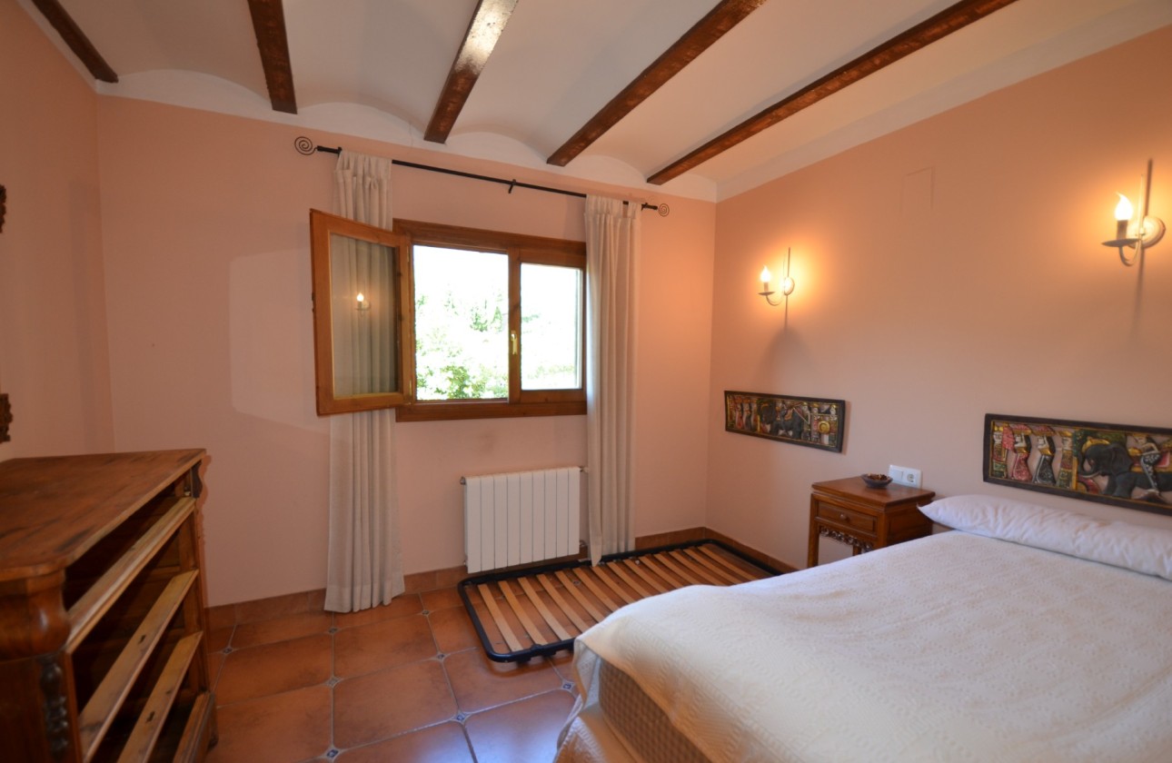 Reventa - Finca - Bolulla