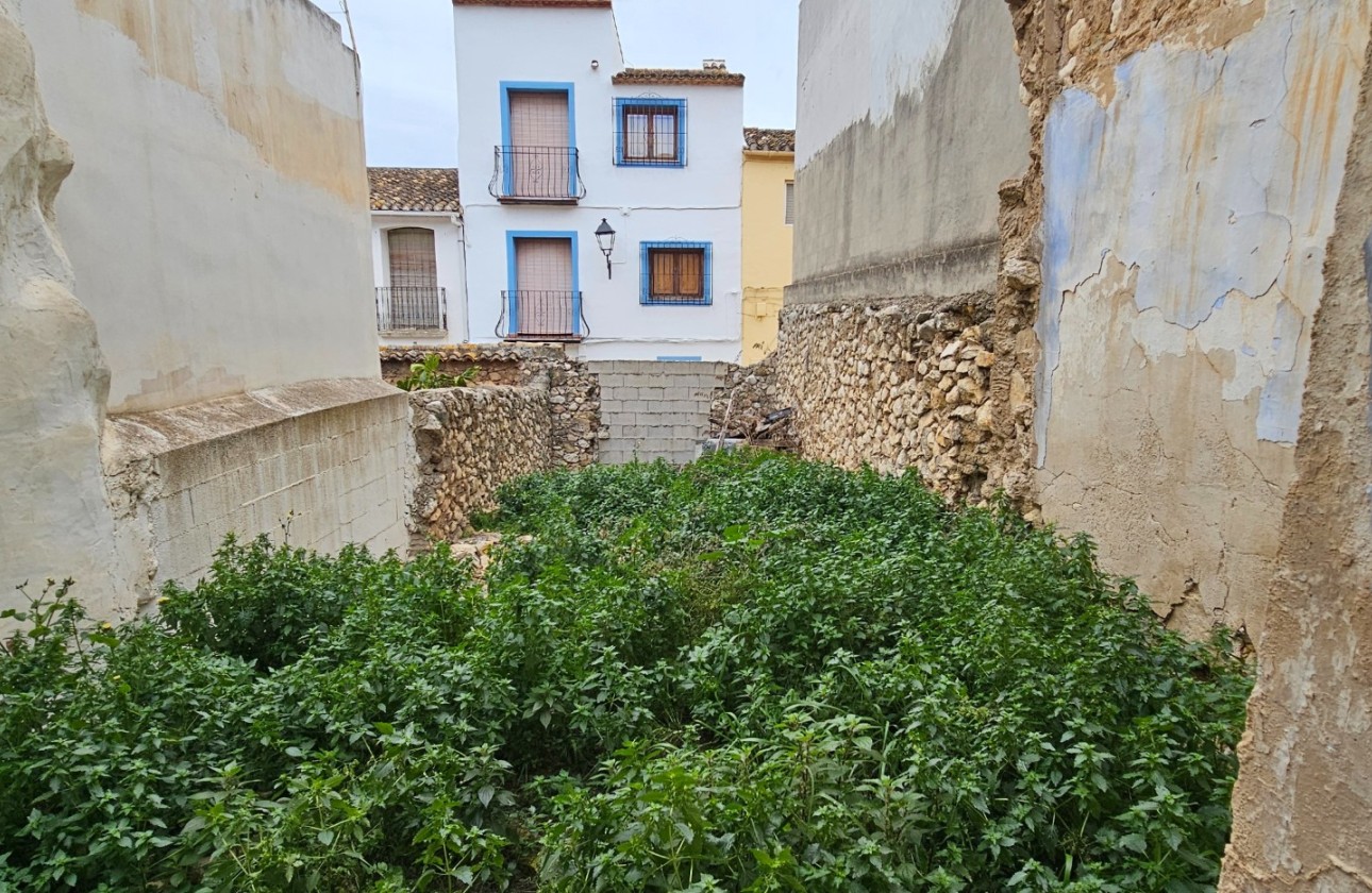 Reventa - Parcela / Terreno - Bolulla