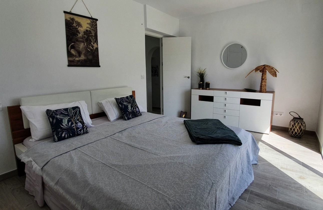 Reventa - Semi-Detached Villa - Altea