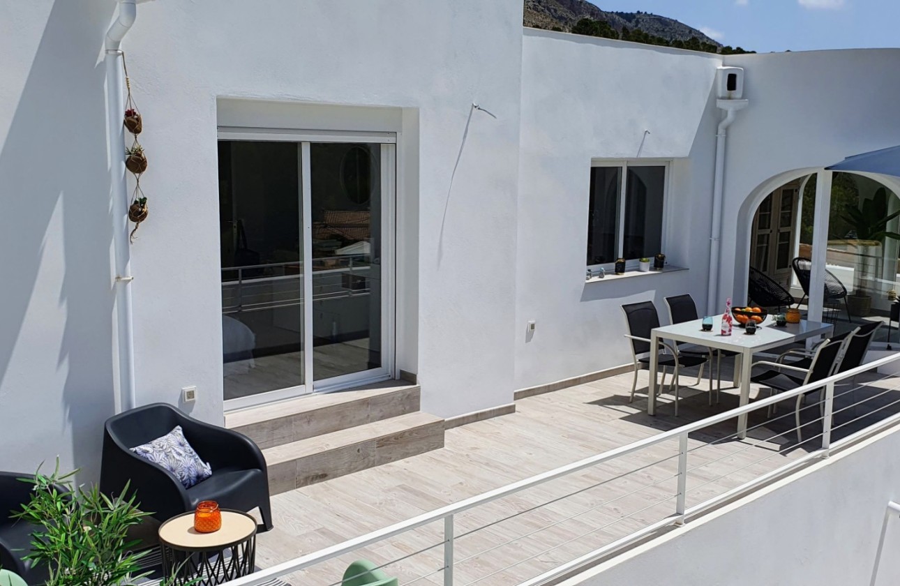 Reventa - Semi-Detached Villa - Altea