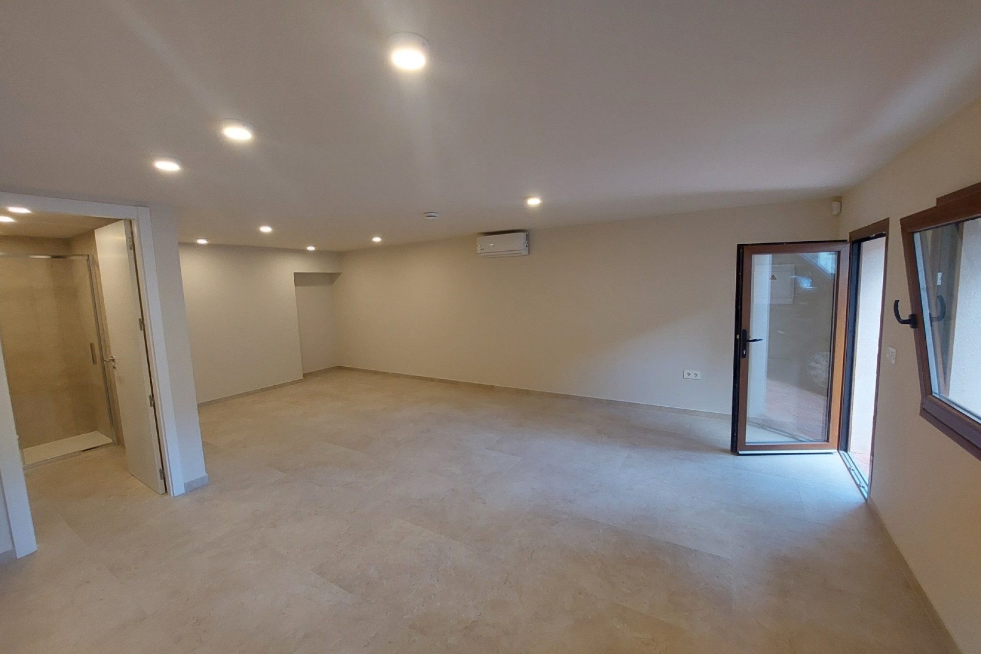 Reventa - Villa - Altea