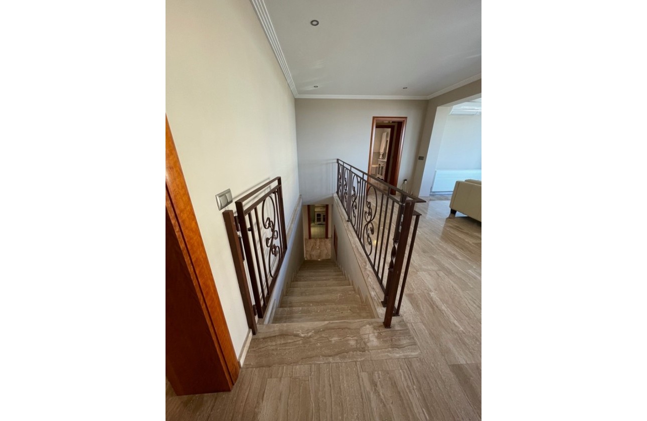 Reventa - Villa - El Campello