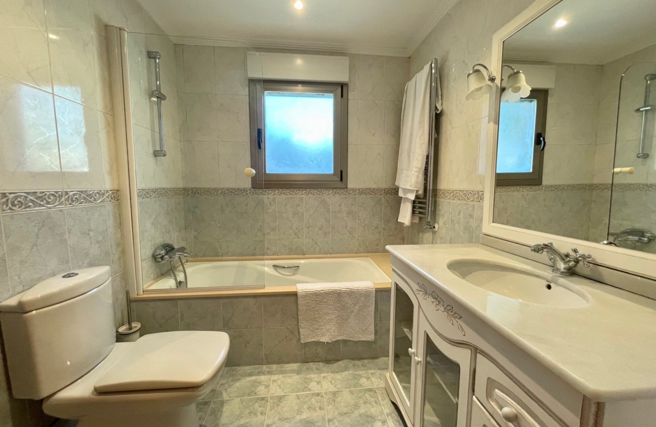 Reventa - Villa - El Campello