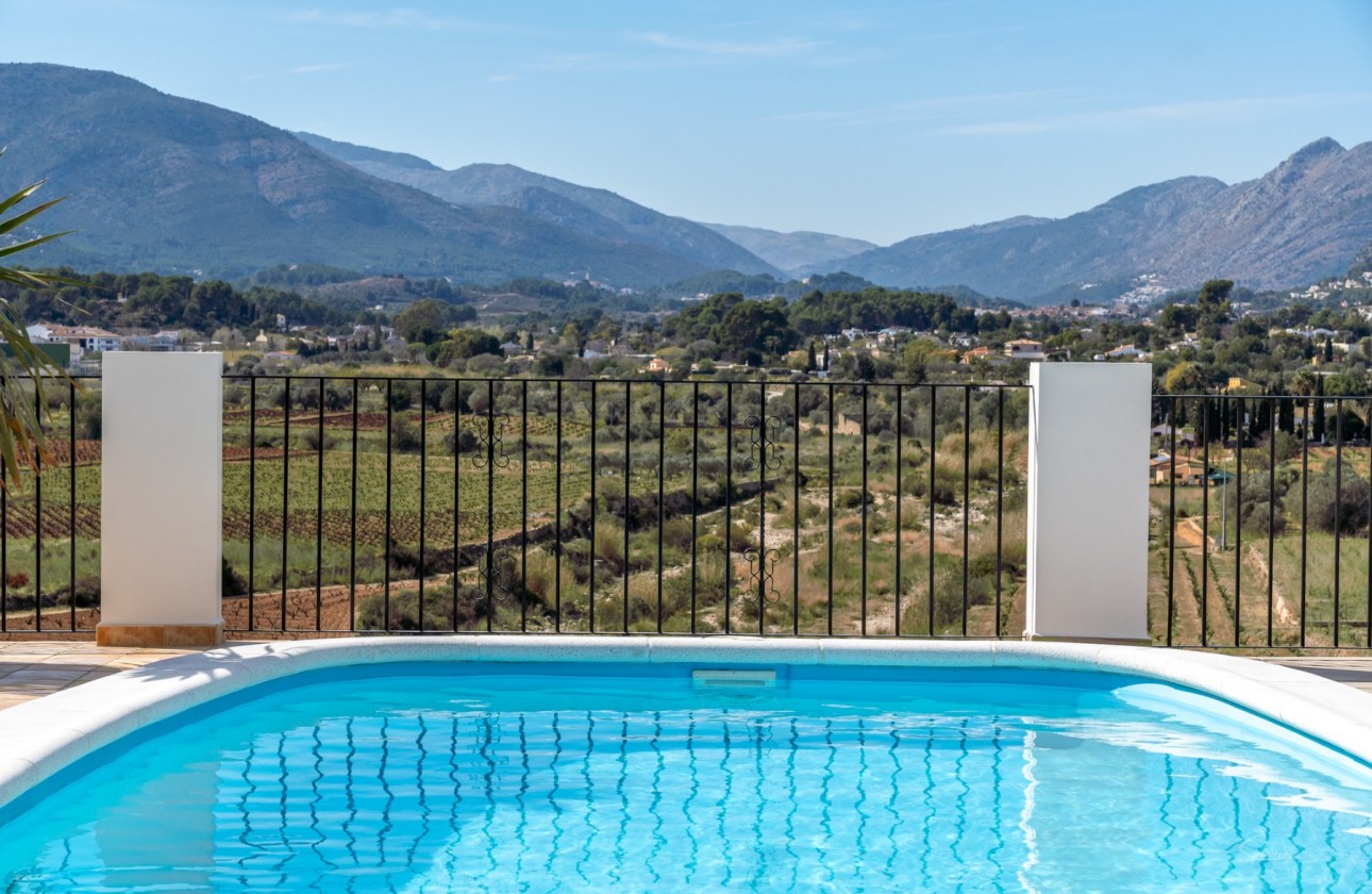 Reventa - Villa - Jalon Valley