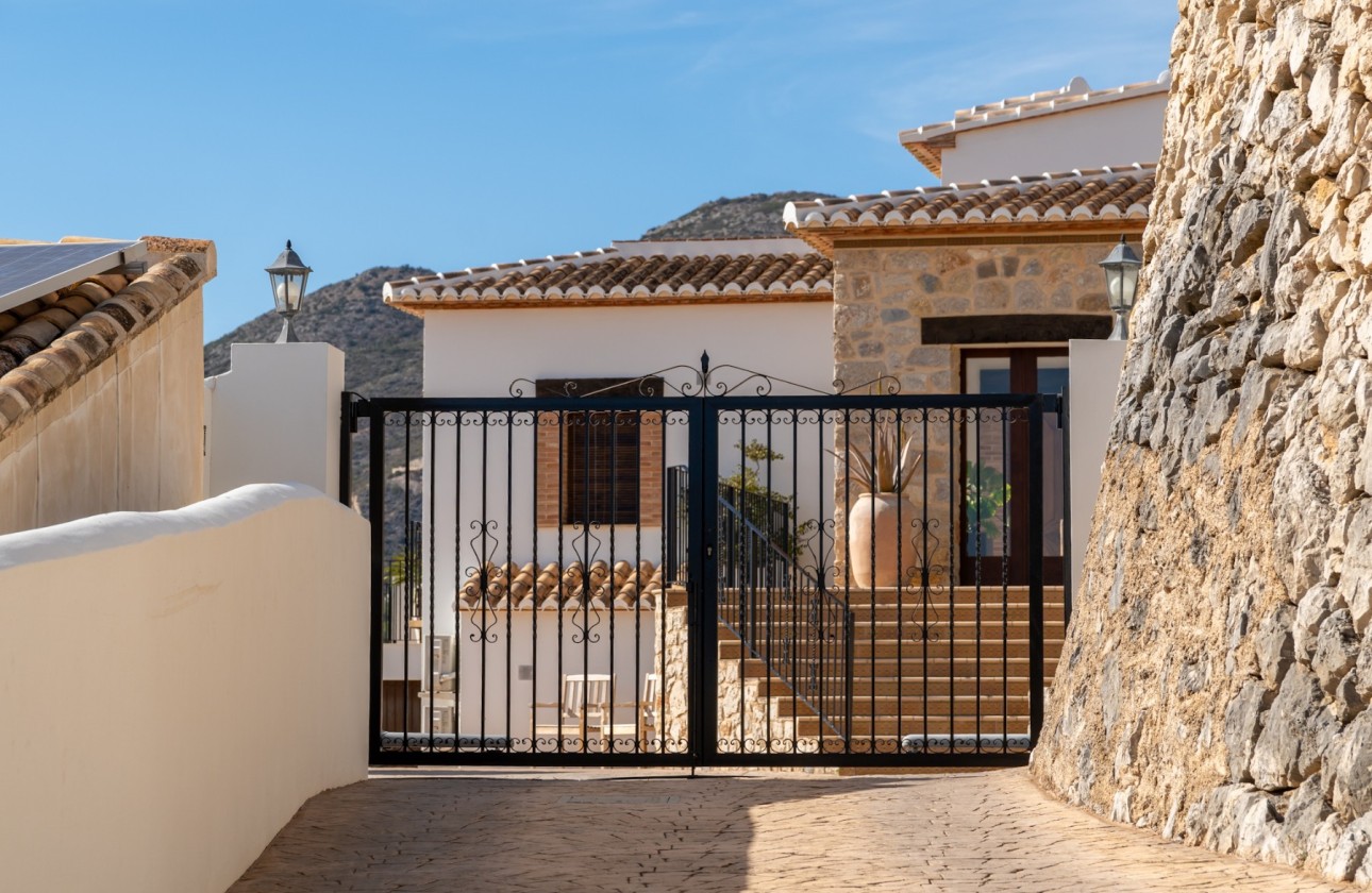 Reventa - Villa - Jalon Valley