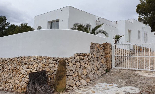 Semi-Detached Villa - Herverkoop - Altea - Altea