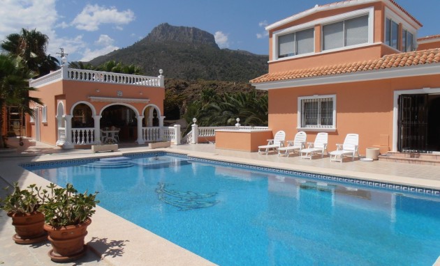 Villa - Herverkoop - Calpe - Calpe urbanizaciones