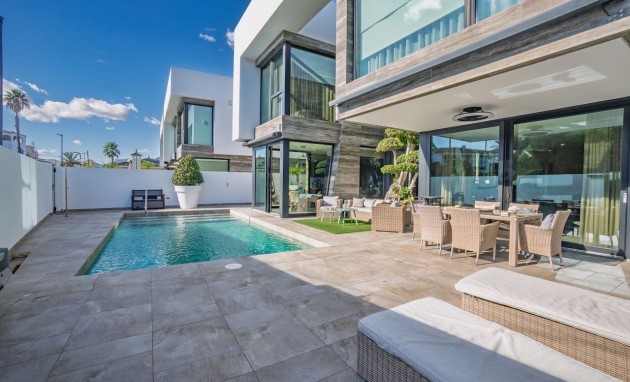 Villa - Resale - Albir - Albir