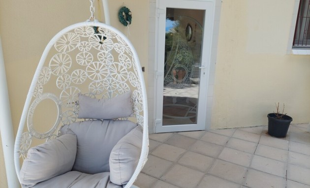 Resale - Villa - Altea