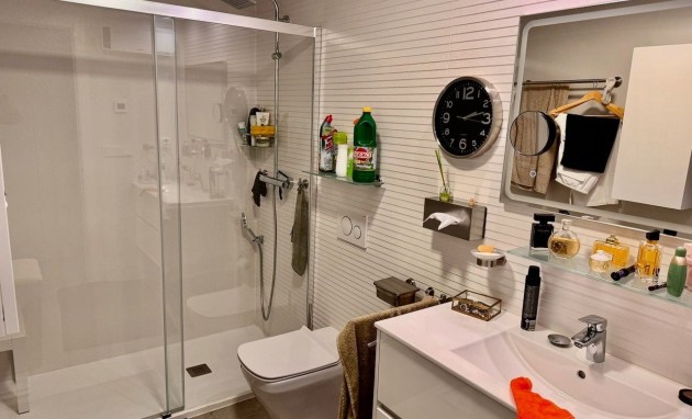Reventa - Apartamento / piso - Finestrat - Finestrat Urbanizaciones