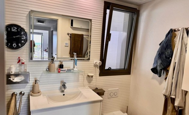 Reventa - Apartamento / piso - Finestrat - Finestrat Urbanizaciones