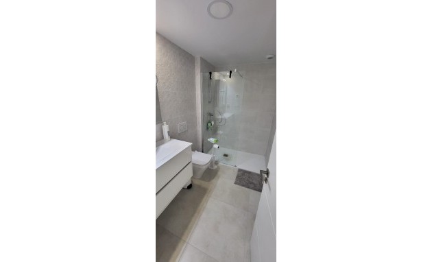 Resale - Apartment / flat - Finestrat - Finestrat Urbanizaciones