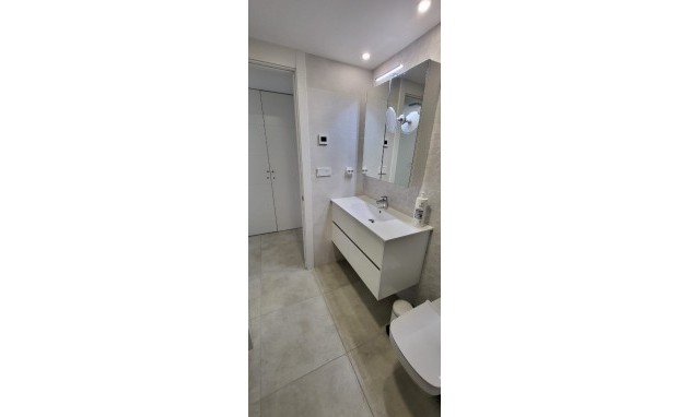 Resale - Apartment / flat - Finestrat - Finestrat Urbanizaciones