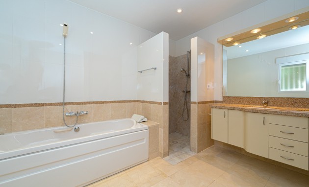 Herverkoop - Villa - Altea