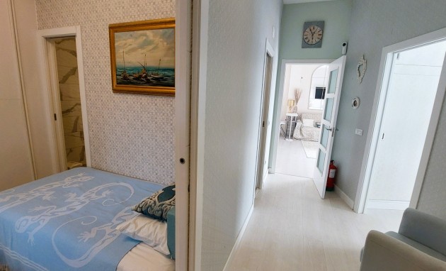 Resale - Apartment / flat - Altea