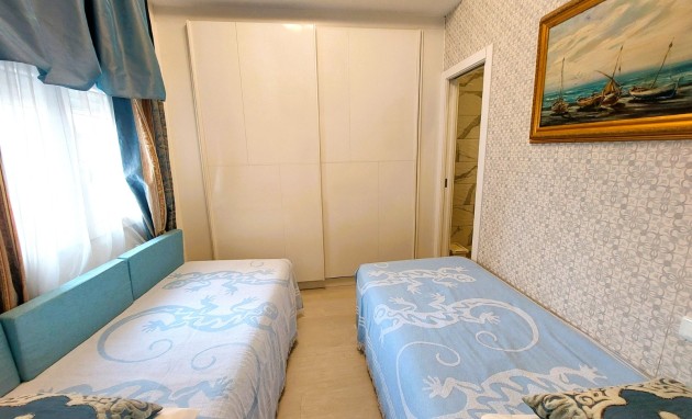 Resale - Apartment / flat - Altea