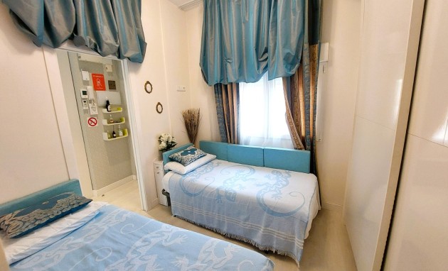 Resale - Apartment / flat - Altea