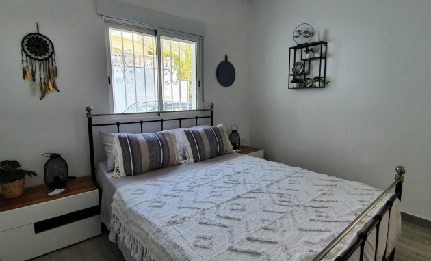 Resale - Semi-Detached Villa - Altea