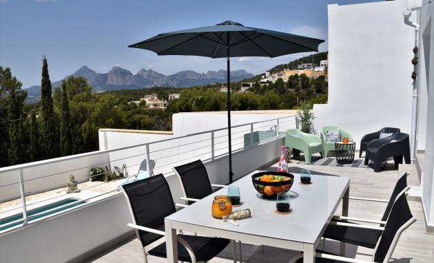 Resale - Semi-Detached Villa - Altea