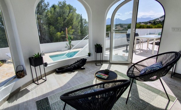 Resale - Semi-Detached Villa - Altea