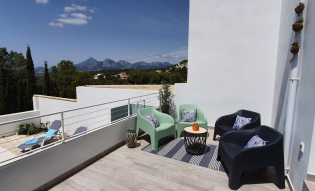 Resale - Semi-Detached Villa - Altea