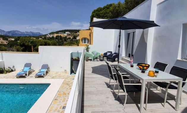 Resale - Semi-Detached Villa - Altea