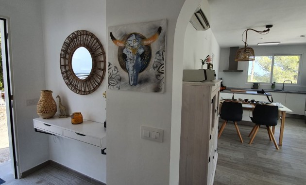 Resale - Semi-Detached Villa - Altea