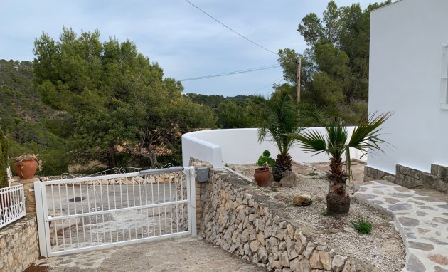 Resale - Semi-Detached Villa - Altea